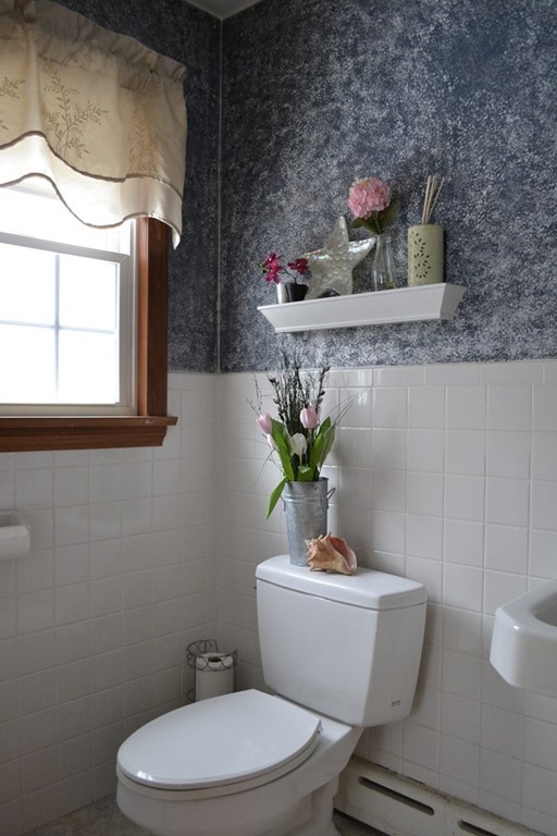 63 Whitins Road Sutton, MA 01590 - Photo 13 of 15 Gallery Image 13