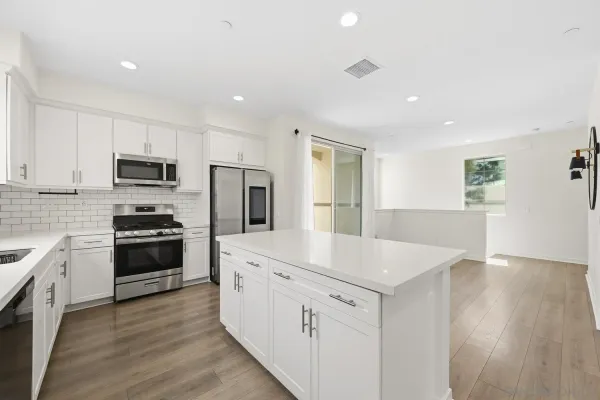 $780,000 | 429 Lake Shore Way, Santee, CA 92071