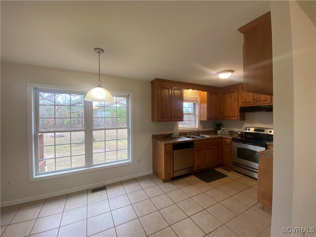 10895 Asbury Road McKenney, VA 23872 - Photo 4 of 19 Gallery Image 4