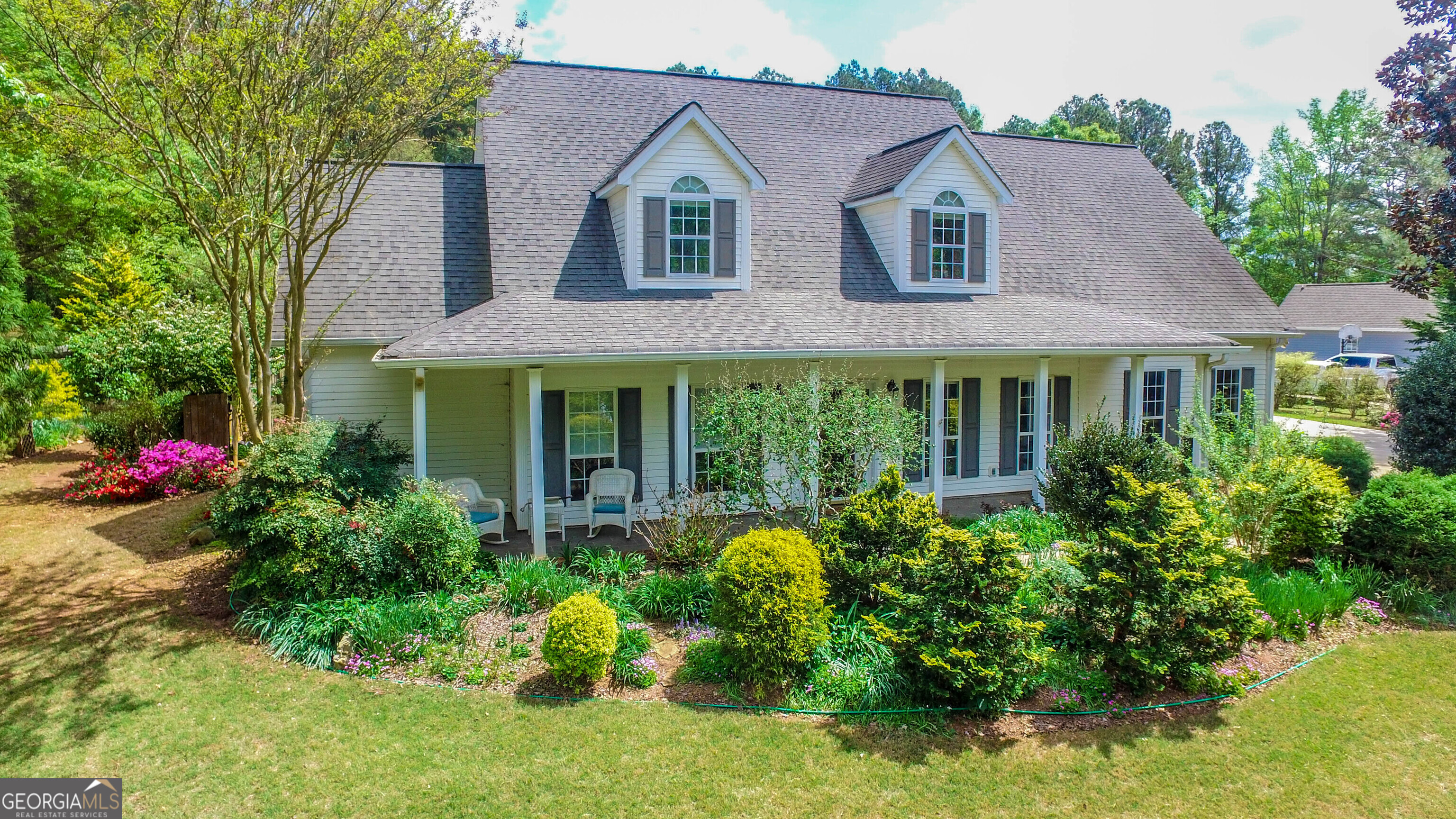 120 Shilling Way Newnan, GA 30263 - Photo 2 of 85