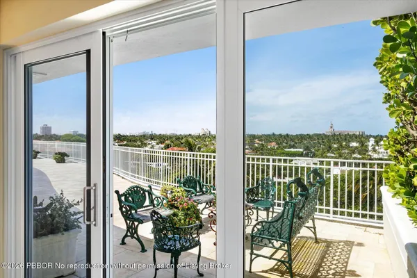 $12,500,000 | 100 Royal Palm Way, Unit PH4, Palm Beach, FL 33480