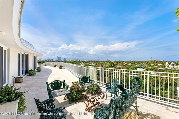 $12,500,000 | 100 Royal Palm Way, Unit PH4, Palm Beach, FL 33480