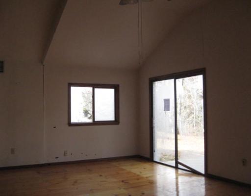 79 Middle Road Boothbay, ME 04544 - Photo 6 of 8 Interior Space/Layout.