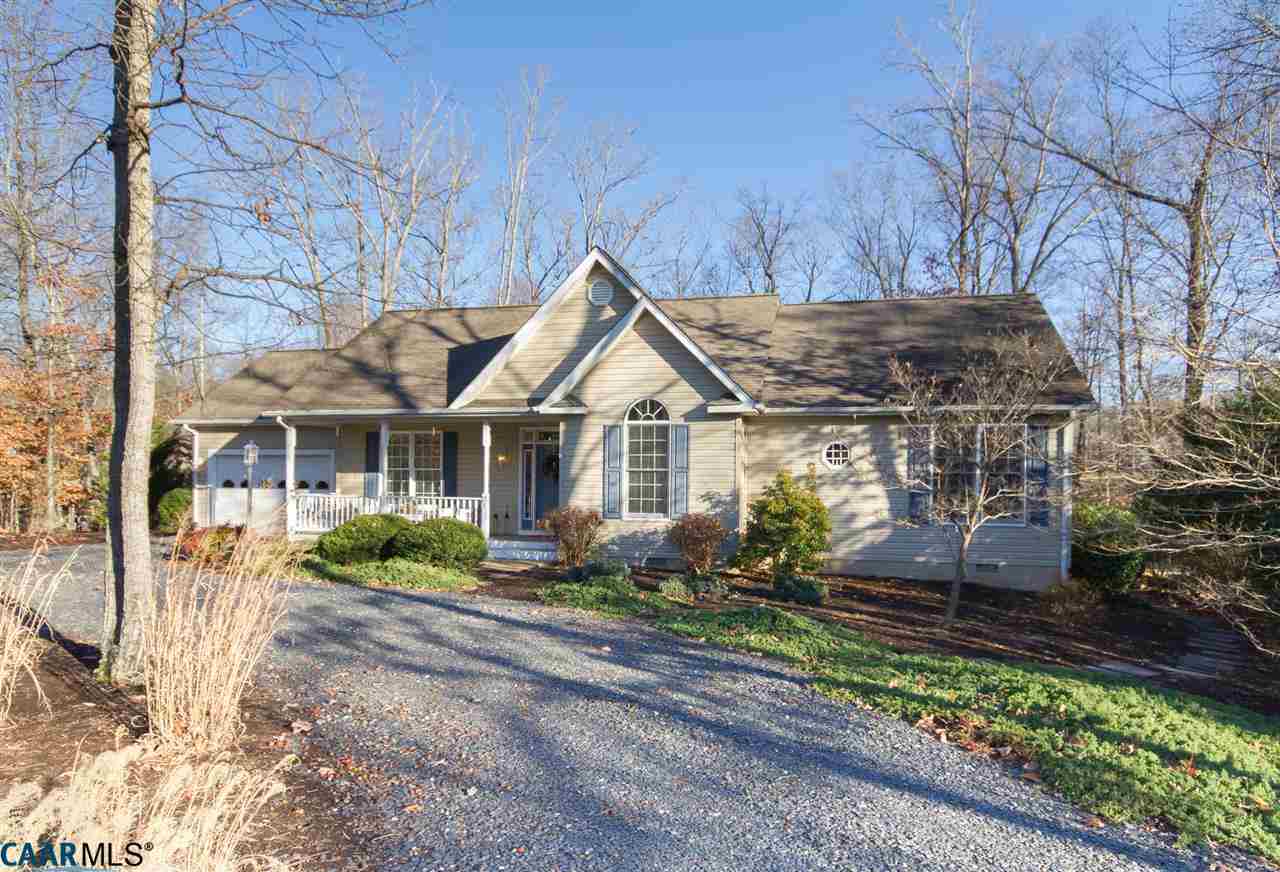 21 Out Of Bounds Road Palmyra, VA 22963 - Photo 35 of 38 Lovely .50/acre Corner Homesite with Circular Drive, 9-ft & Vaulted Ceilings Throughoug, Hardwood Floors, Beautifully Maintained