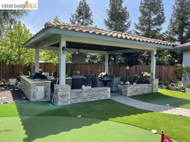 501 Winding Brook Court San Ramon, CA 94582 - Photo 7 of 10