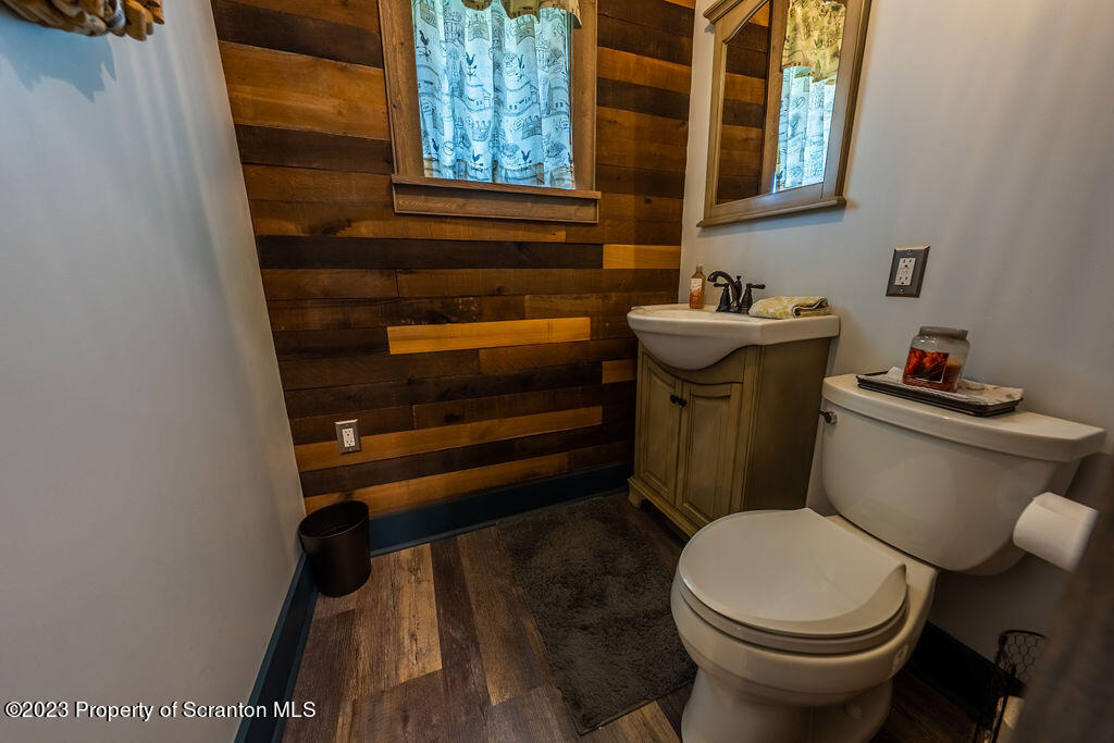517 Moosic Road Old Forge, PA 18518 - Photo 15 of 42 Gallery Image 15