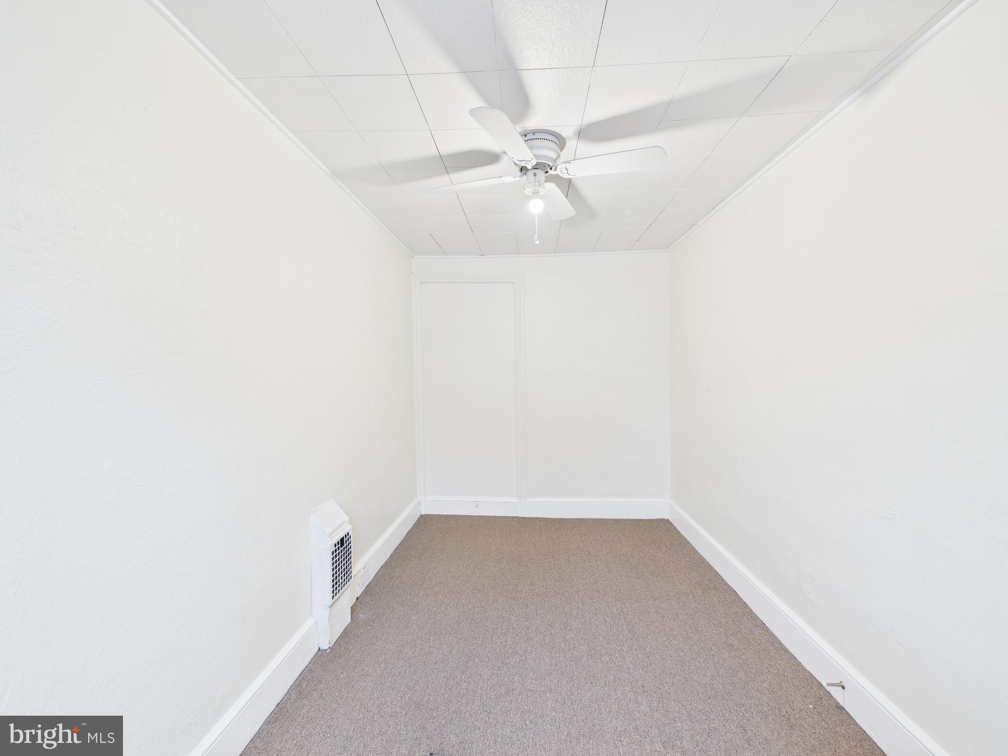 1825 Carlton Street Philadelphia, PA 19103 - Photo 18 of 28 a view of an empty room