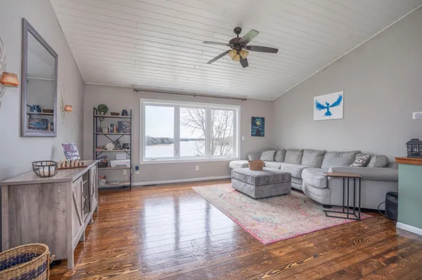 $489,900 | 5795 109th Avenue Northeast, Spicer, MN 56288