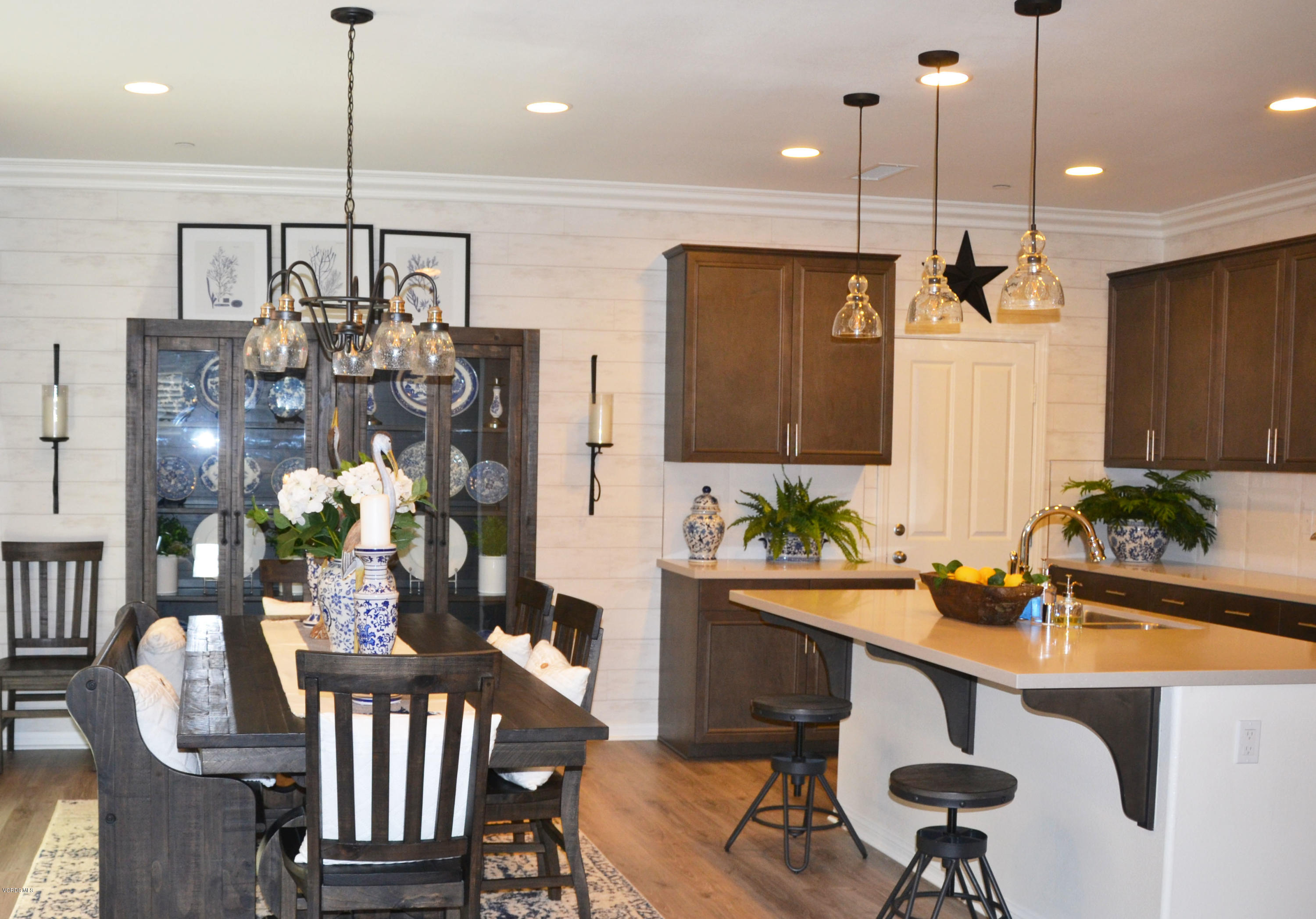 181 Stagetrail Road Camarillo, CA 93010 - Photo 3 of 22 Dining Room 1