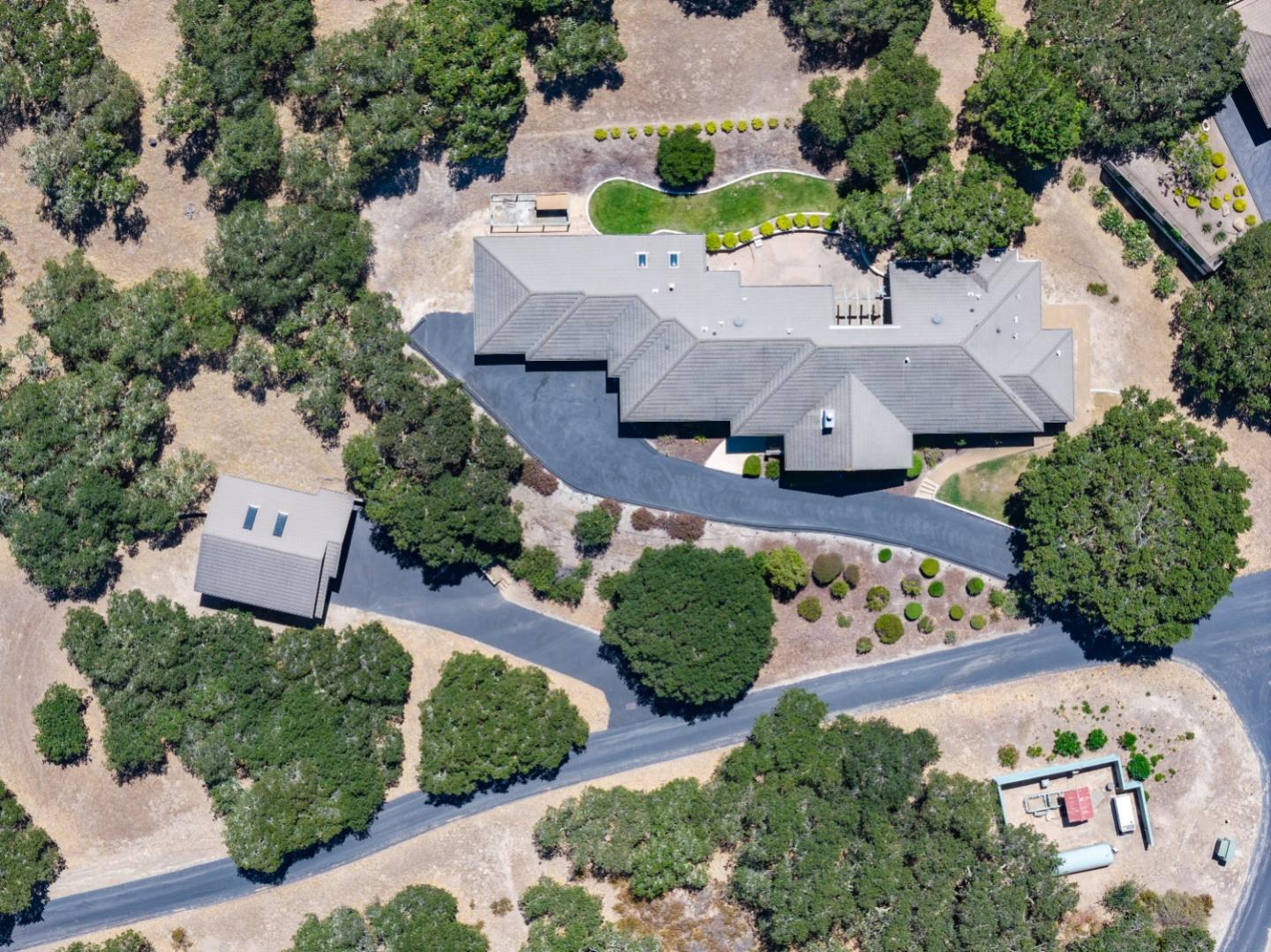 28951 Falcon Ridge Road Salinas, CA 93908 - Photo 100 of 103 Gallery Image 100