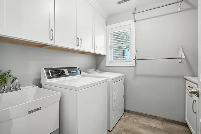 $759,900 | 1285 Greenview Place, Crown Point, IN 46307