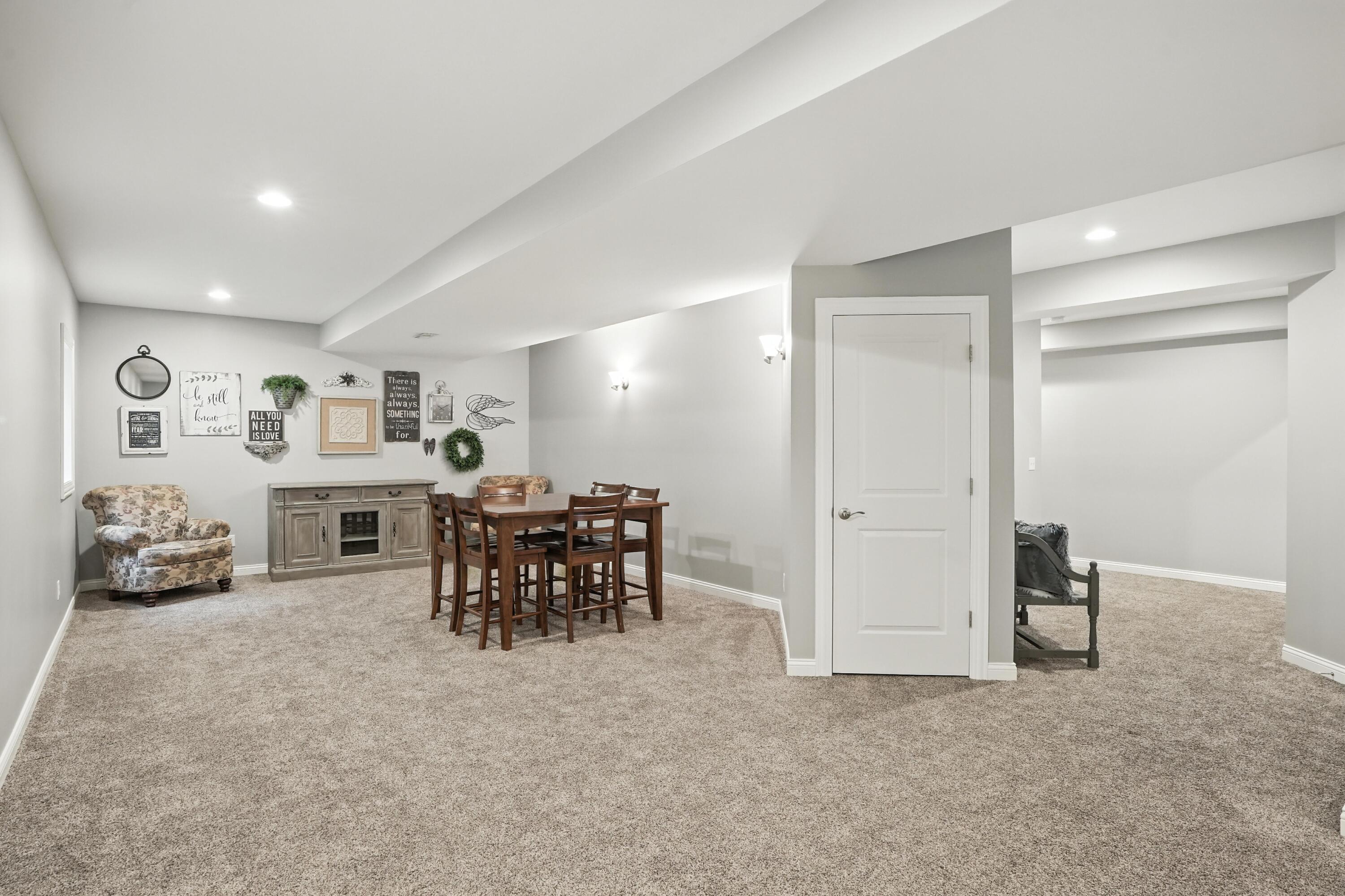 1285 Greenview Place Crown Point, IN 46307 - Photo 37 of 51 a living room with furniture and a table