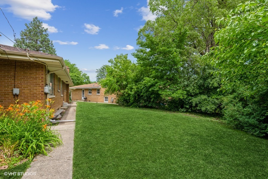 9025 East Prairie Road Evanston, IL 60203 - Photo 11 of 11