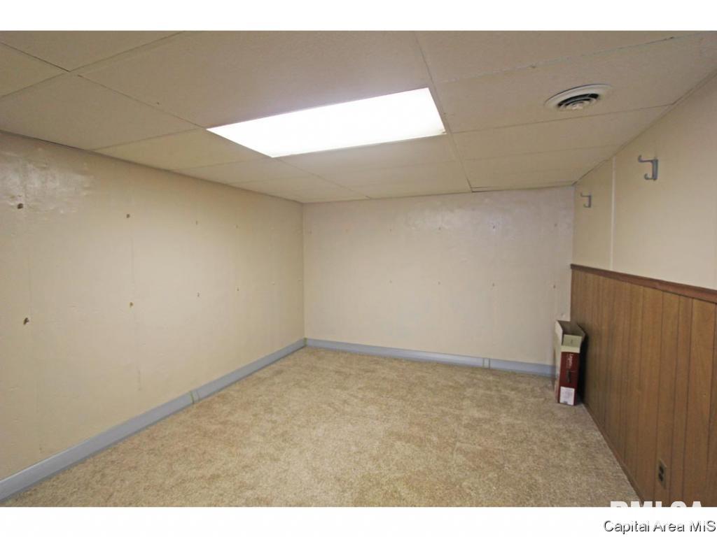 1840 Wolfe Street Springfield, IL 62702 - Photo 20 of 28