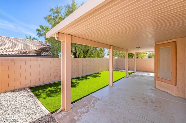 $1,990 | 11000 Vallerosa Street, Las Vegas, NV 89141