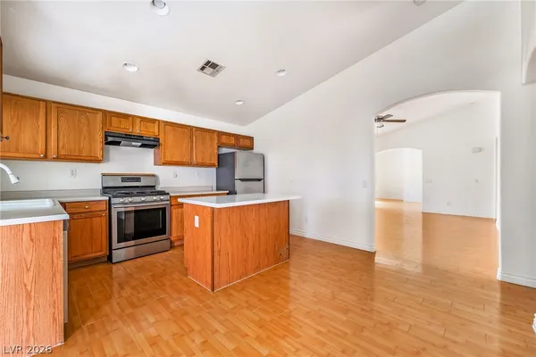 $1,990 | 11000 Vallerosa Street, Las Vegas, NV 89141