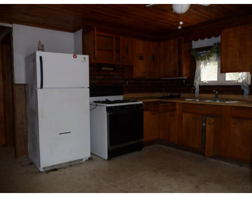 51 Healdville Road Hubbardston, MA 01452 - Photo 3 of 7 Gallery Image 3
