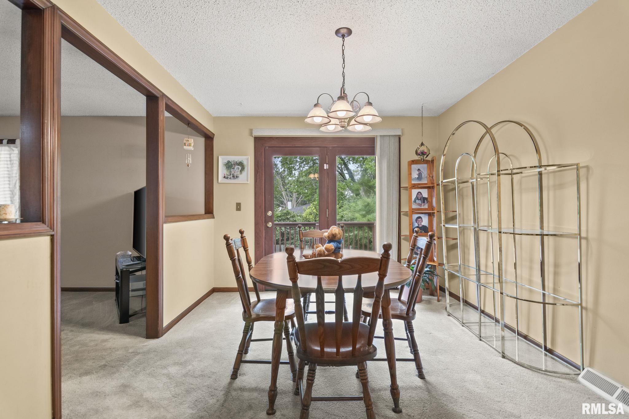 2515 West Lawrence Avenue Springfield, IL 62704 - Photo 15 of 43