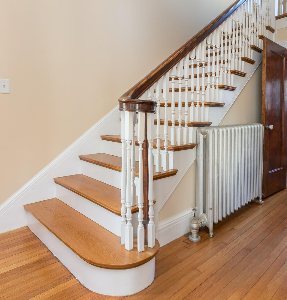 25 Belmeade Road Portland, ME 04101 - Photo 23 of 46 Staircase