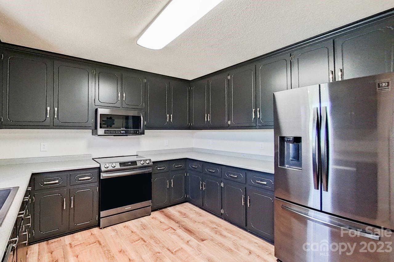 2466 Cold Springs Road Concord, NC 28025 - Photo 17 of 37 Gallery Image 17