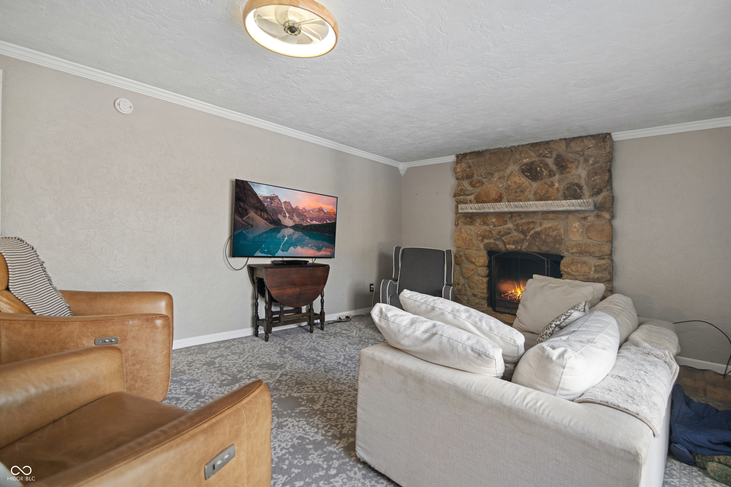 102 East Hillsboro Drive Pendleton, IN 46064 - Photo 14 of 42