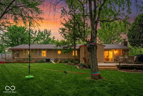 $304,999 | 102 East Hillsboro Drive, Pendleton, IN 46064