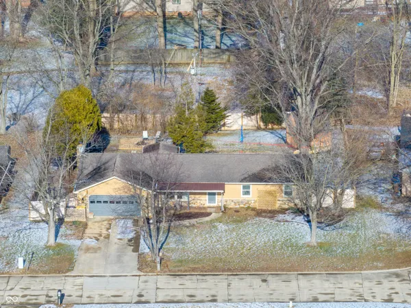 $304,999 | 102 East Hillsboro Drive, Pendleton, IN 46064