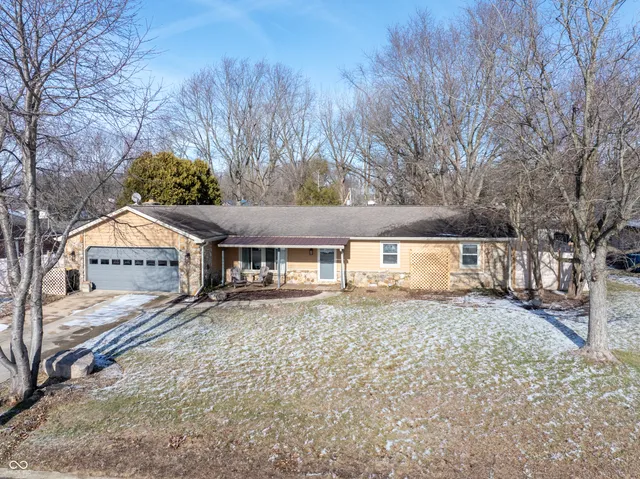 $309,000 | 102 East Hillsboro Drive, Pendleton, IN 46064