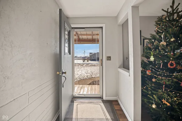 $304,999 | 102 East Hillsboro Drive, Pendleton, IN 46064