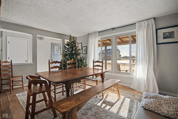 $304,999 | 102 East Hillsboro Drive, Pendleton, IN 46064