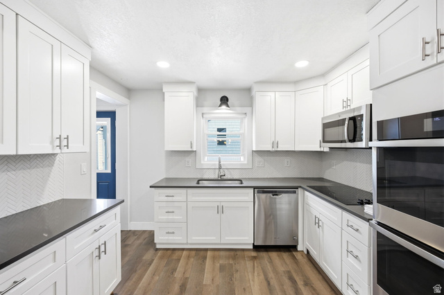 155 East 200 South Bountiful, UT 84010 - Photo 8 of 44