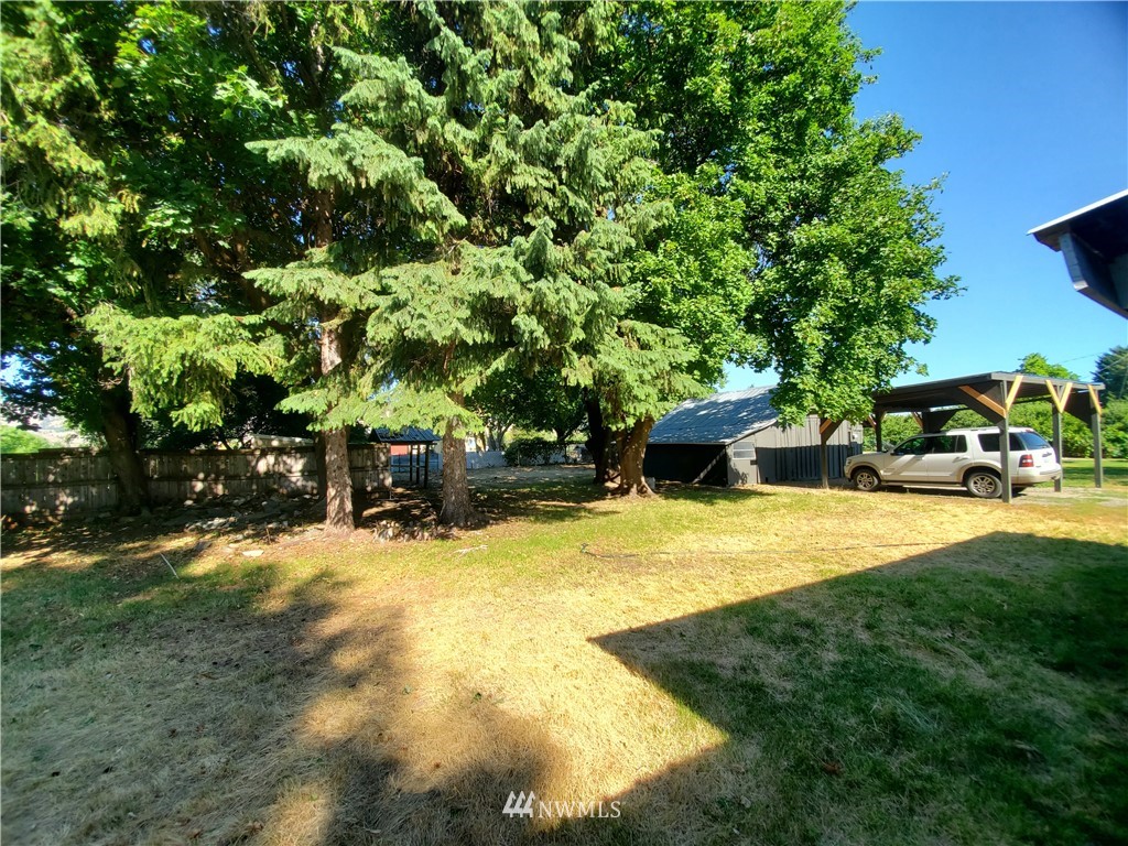 165 Duck Lake Road Omak, WA 98841 - Photo 4 of 31