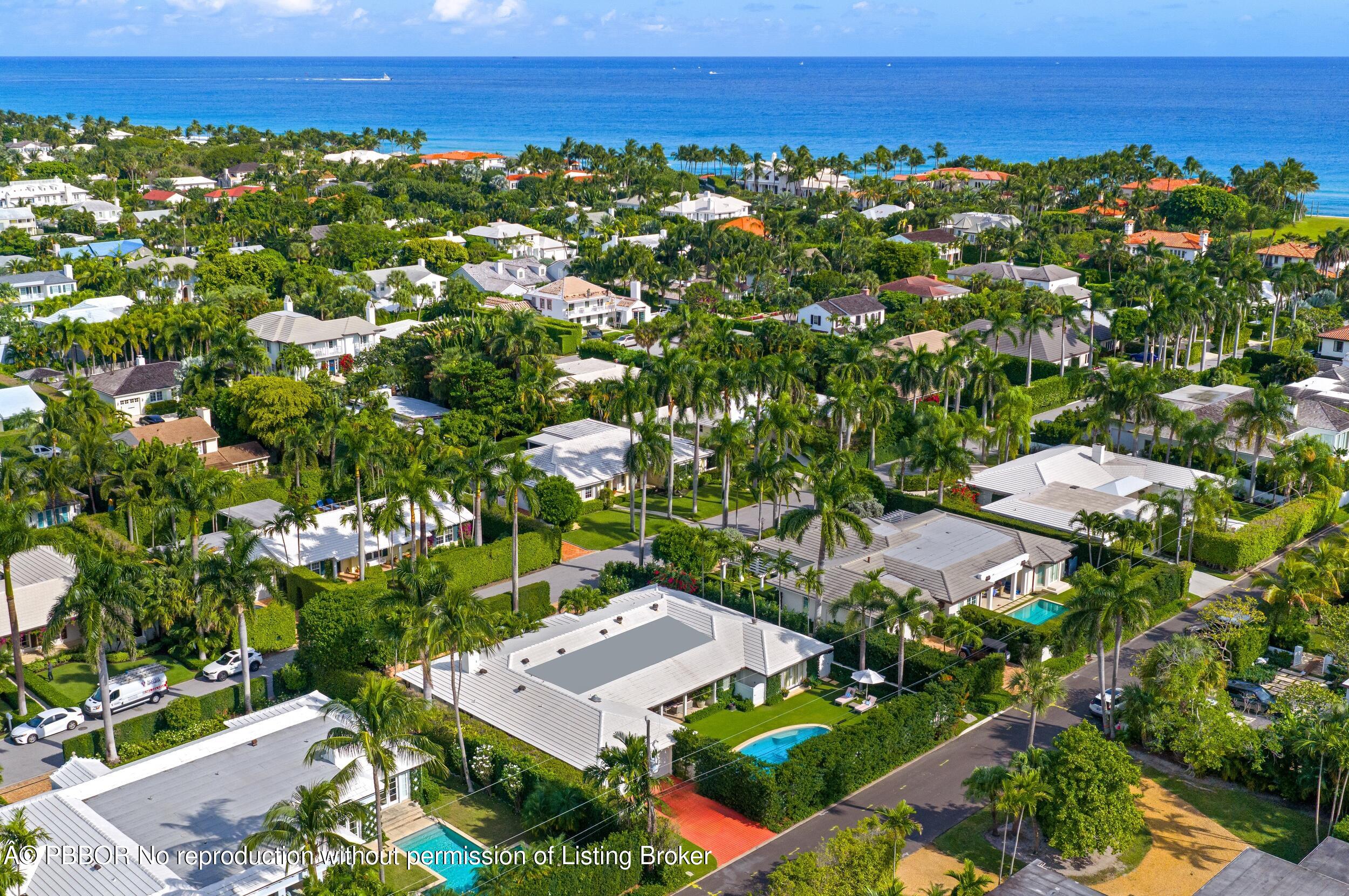 258 List Road Palm Beach, FL 33480 - Photo 43 of 45 a view of a city