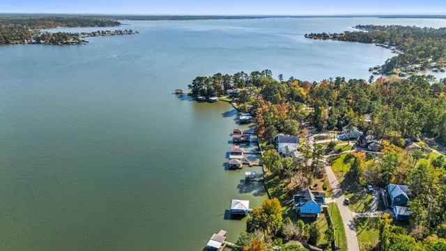 $159,000 | 592 Lakefront Drive, Onalaska, TX 77360