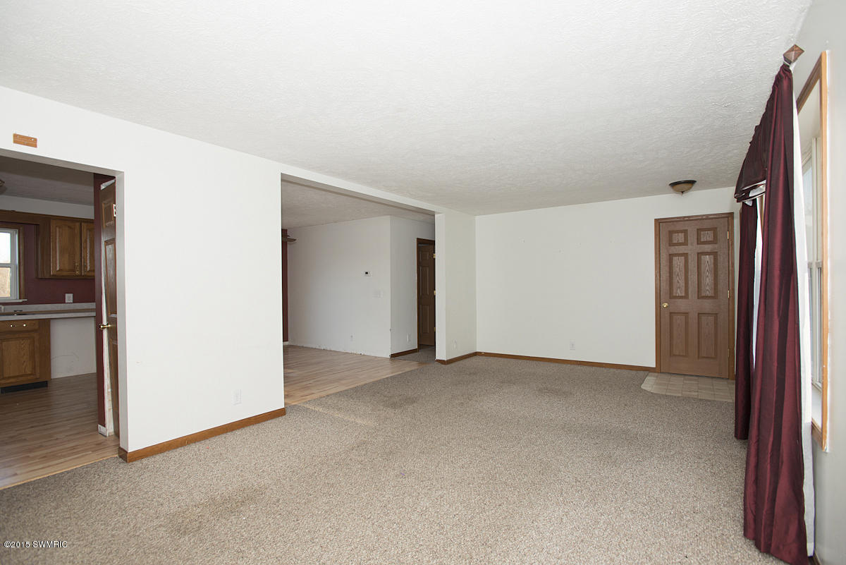 5983 East Westlake Road Bellevue, MI 49021 - Photo 7 of 20 West Lake Rd-7.jpg