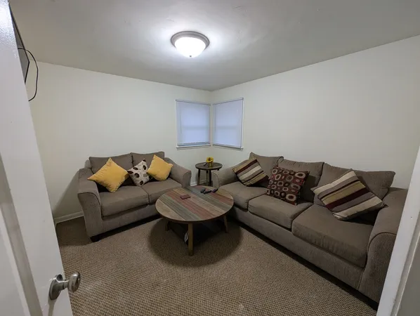 $215,000 | 1722 168th Street, Hazel Crest, IL 60429