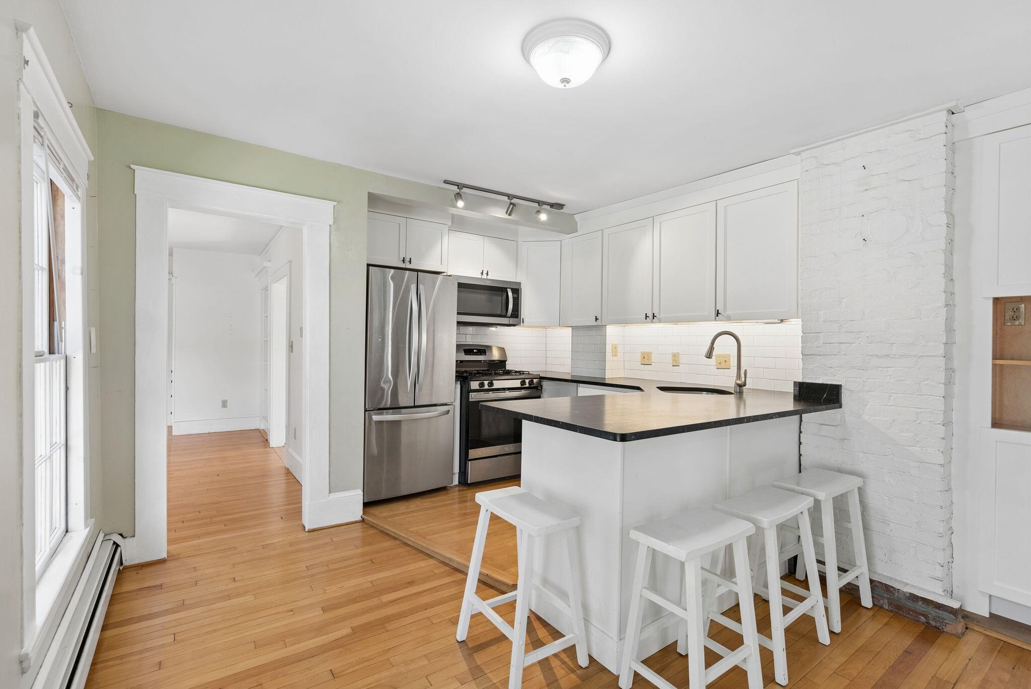 309 Spring Street, Unit 2 Portland, ME 04102 - Photo 4 of 30 Kitchen