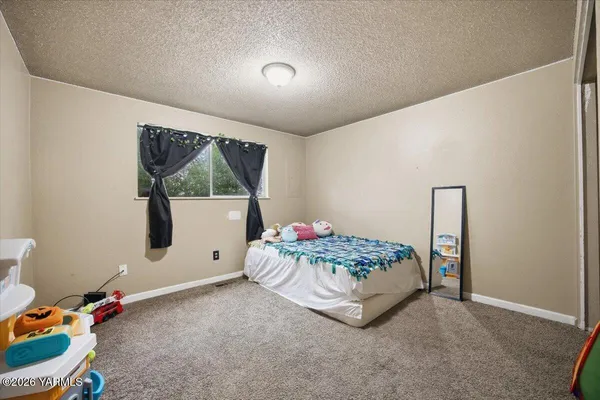 $685,000 | 3506 West 1st Avenue, Kennewick, WA 99336