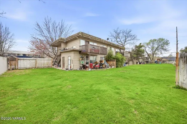 $685,000 | 3506 West 1st Avenue, Kennewick, WA 99336