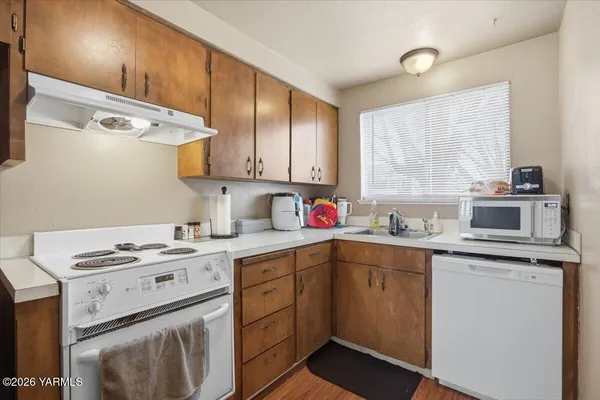 $685,000 | 3506 West 1st Avenue, Kennewick, WA 99336