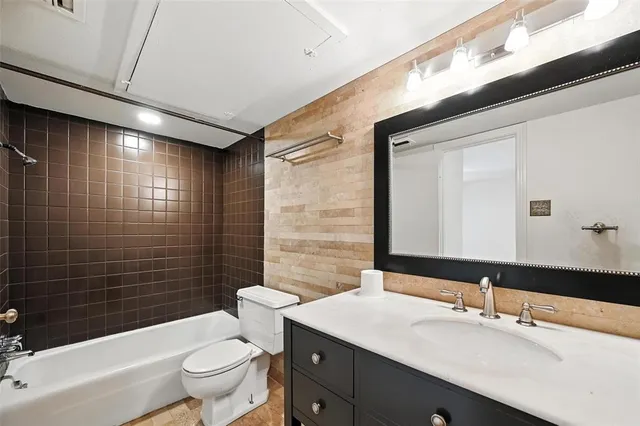 $160,000 | 2702 Douglas Avenue, Unit 150, Dallas, TX 75219