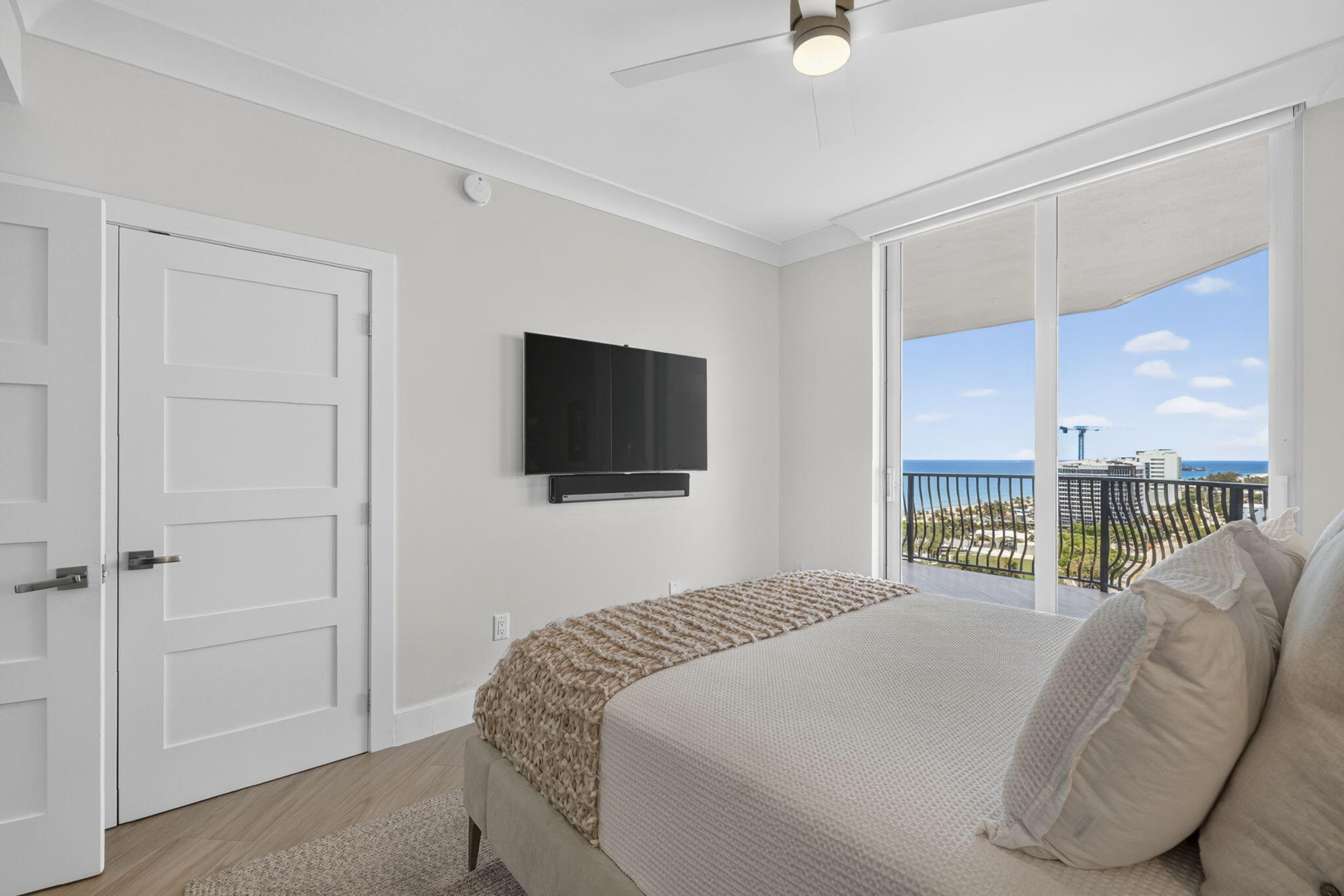 100 South Birch Road, Unit 1701A Fort Lauderdale, FL 33316 - Photo 25 of 50 32-web-or-mls-8I8A4570