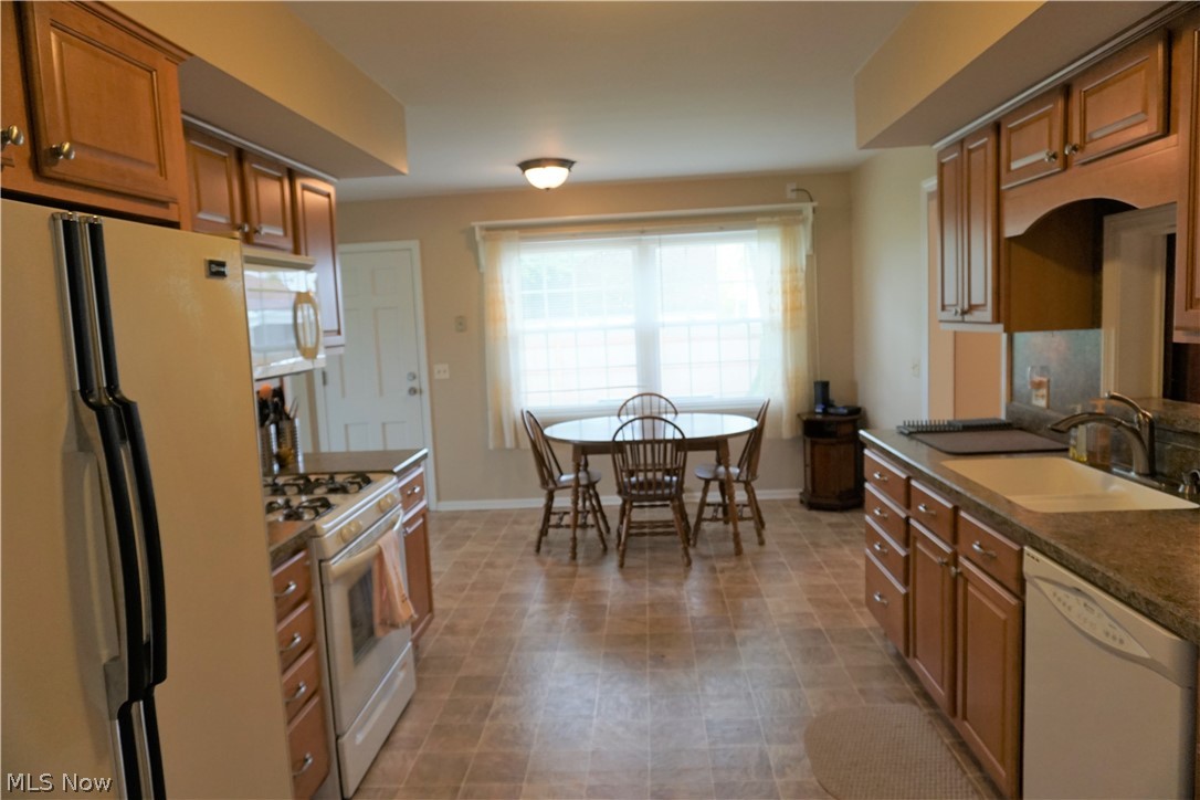 9965 West Ridge Road Elyria, OH 44035 - Photo 7 of 26 Gallery Image 7