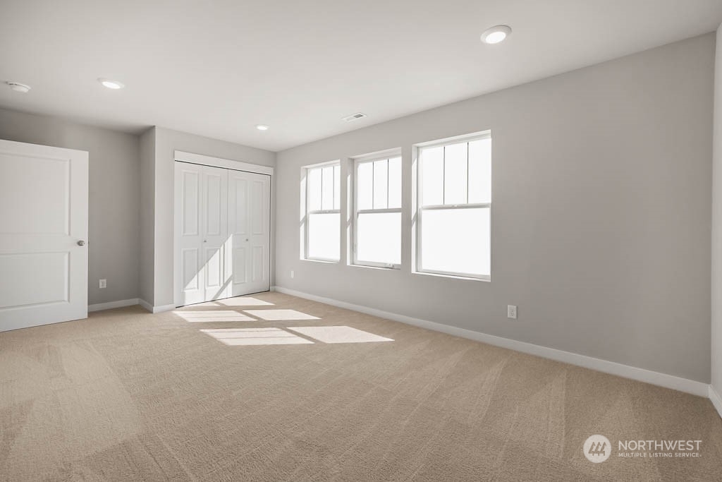 2802 194th Place Southeast, Unit F16 Bothell, WA 98012 - Photo 11 of 25 Gallery Image 11