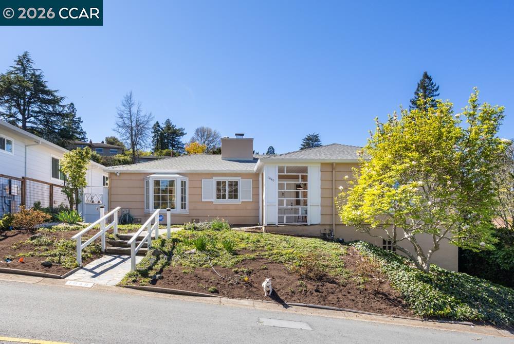 1040 Park Hills Road Berkeley, CA 94708 - Photo 1 of 37