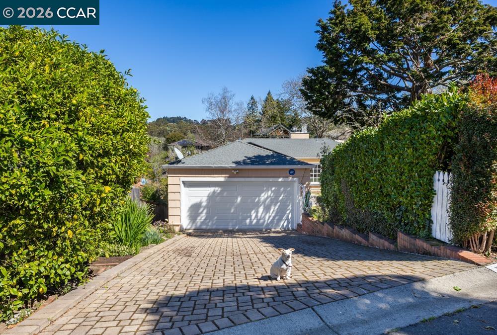 1040 Park Hills Road Berkeley, CA 94708 - Photo 3 of 37
