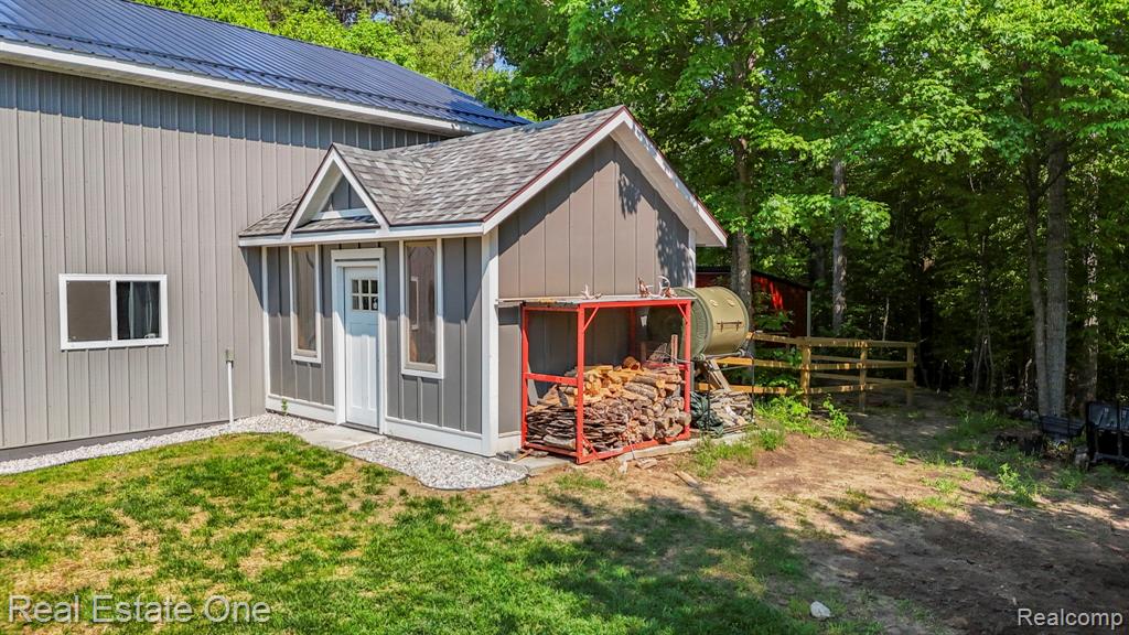802 East Potter Road Traverse City, MI 49696 - Photo 12 of 83 Gallery Image 12