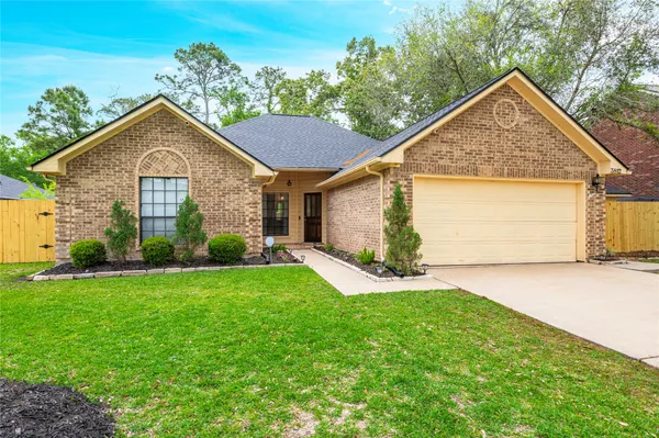 $289,900 | 3812 Amanda Street, Dickinson, TX 77539