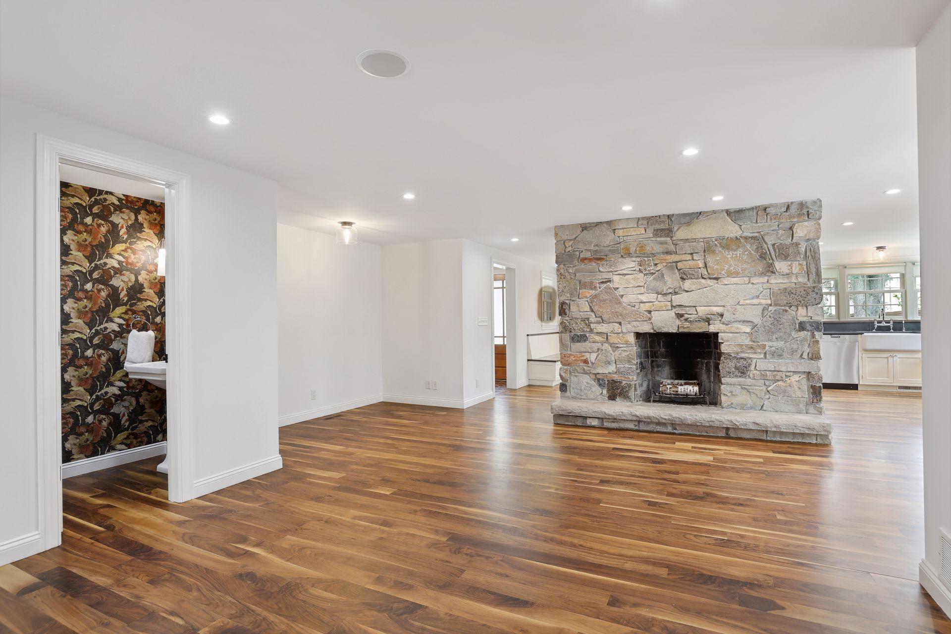 4509 Casco Avenue Edina, MN 55424 - Photo 12 of 56