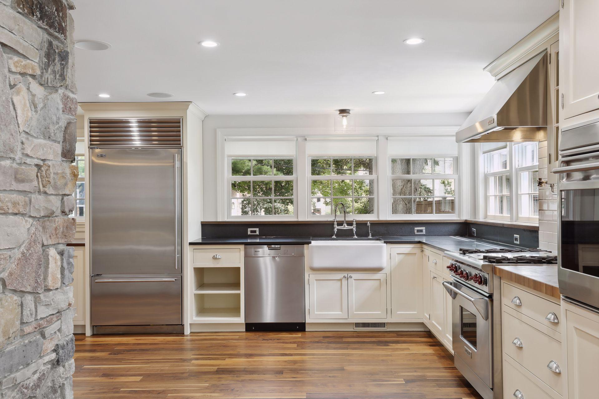 4509 Casco Avenue Edina, MN 55424 - Photo 18 of 56